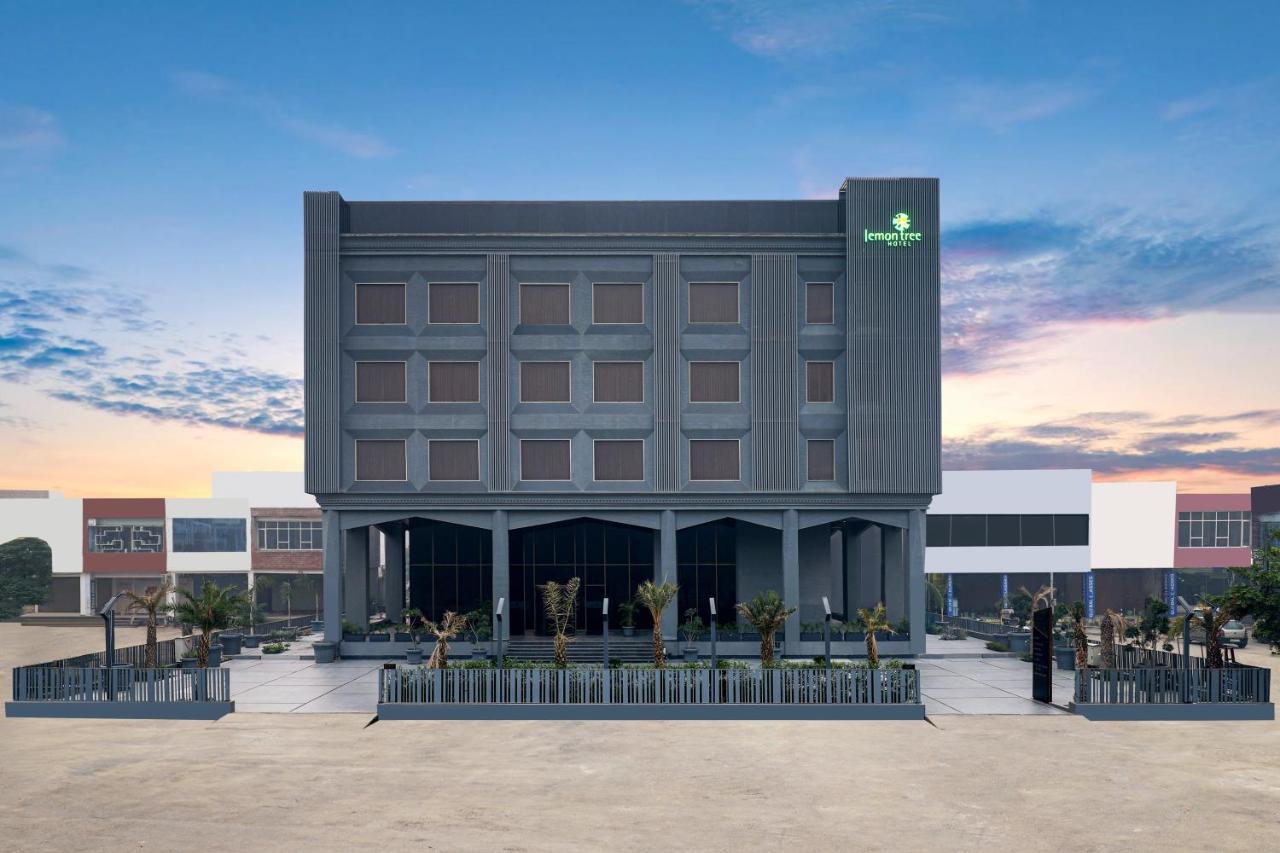 Lemon Tree Hotel, Hisār מראה חיצוני תמונה